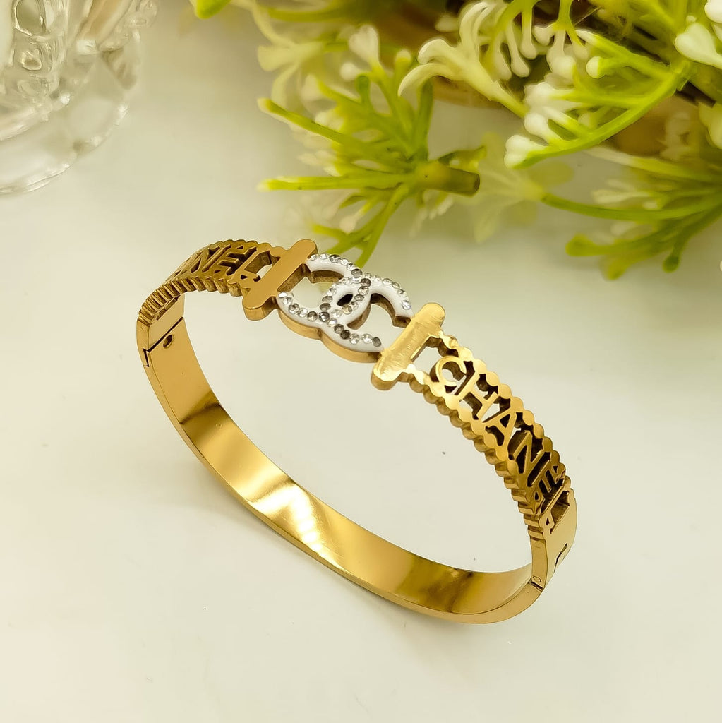 Fancy Stainless Steel Hand Cuff (SKU-FSSHC)